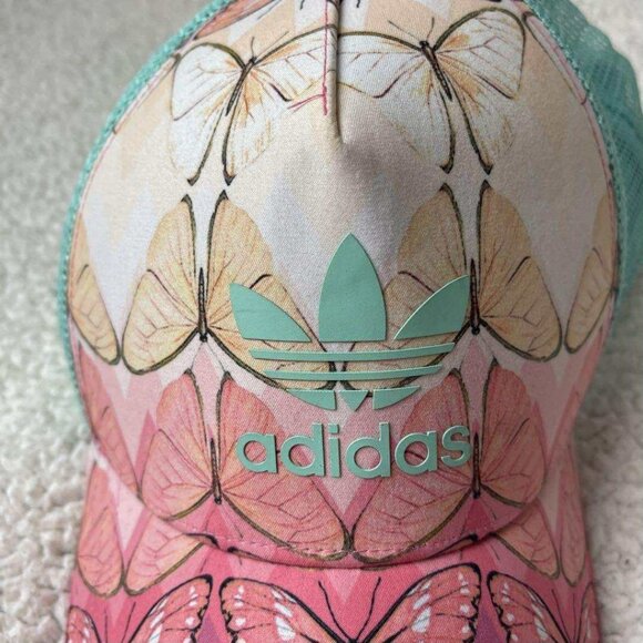 🦋Cute Right?🦋 Adidas Butterfly Cap - Picture 6 of 7